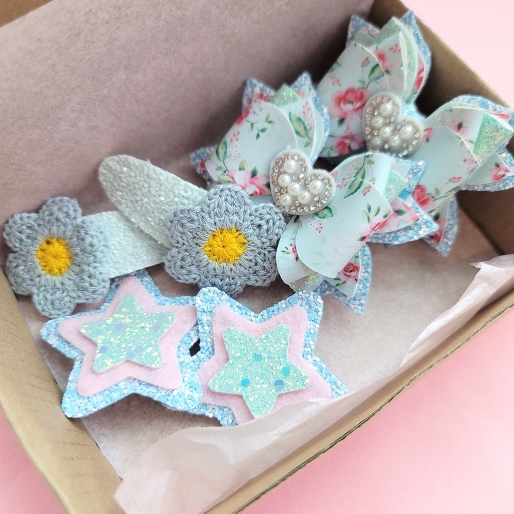 Gift box for her, Set of 6,   Gift for baby girl, Glitter bow, Flower pattern,